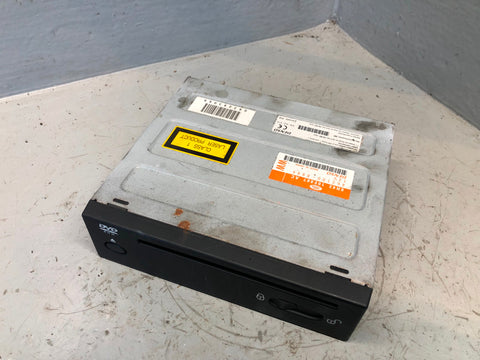 Sat Nav DVD Driver 8H42 10E887 AC Range Rover L322 / Sport Discovery 3