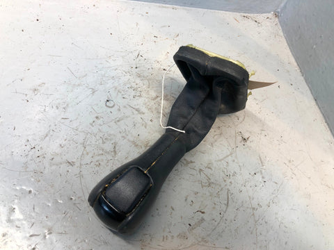 Range Rover L322 Gear Knob and Gaiter Automatic Auto Piano Black 2002 to 2009