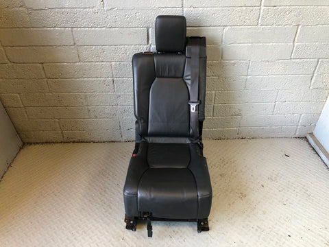 Discovery 4 Seats Rear 2nd Second Row in Black Land Rover 2009 to 2016 L17036