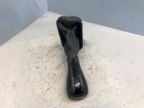 Range Rover L322 Gear Knob and Gaiter Automatic Auto Piano Black 2002 to 2009