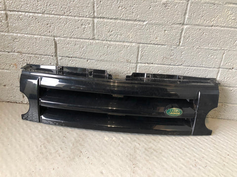 Discovery 3 Grille Front Java Black 697 Land Rover 2004 to 2009 R15085