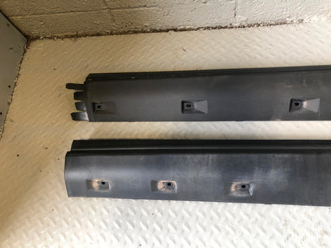 Discovery 3 or 4 Sill Trim Cover Protector Pair Land Rover 2004 to 2014 K30075