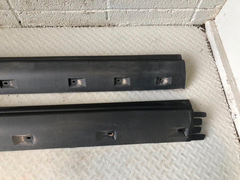 Discovery 3 or 4 Sill Trim Cover Protector Pair Land Rover 2004 to 2014 K30075
