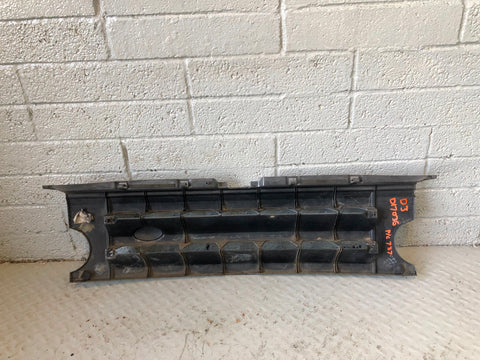 Discovery 3 Grille Front Zambesi Silver Land Rover 2004 to 2009 D17036