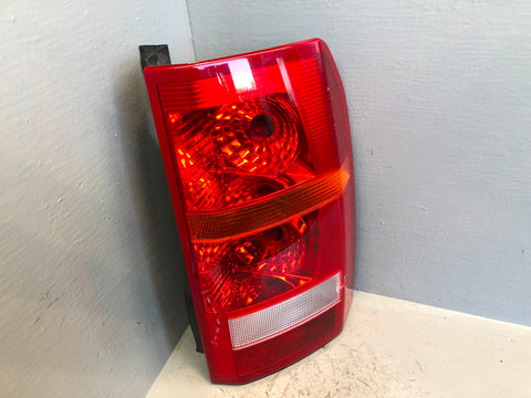 Discovery 3 Tail Light Cluster Off Side Rear XFB000563 2004 to 2009 K28115