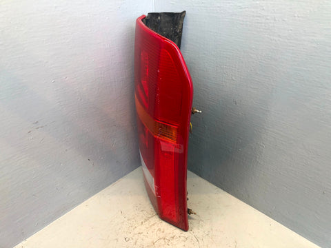 Discovery 3 Tail Light Cluster Off Side Rear XFB000563 2004 to 2009 K28115