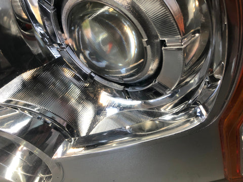 Discovery 3 Headlight Xenon Left XBC500052 Near Side 2004 to 2009 Land Rover