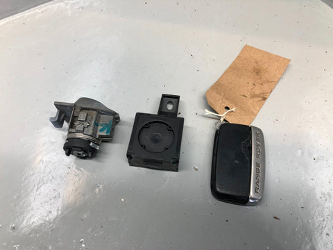 Range Rover Evoque Key Remote and Blade with Door Lock 2011 to 2015 L27105