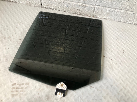 Discovery 4 Glass Rear Door Window Near Side Land Rover 2009 to 2016 K19085