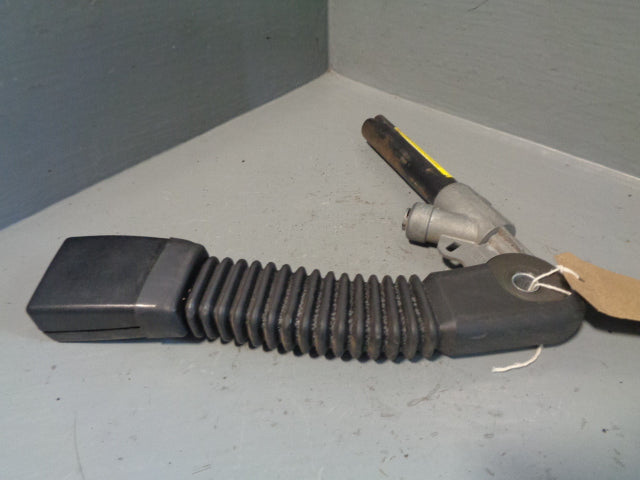 Range Rover L322 Seat Belt Pre-Tensioner and Buckle Near