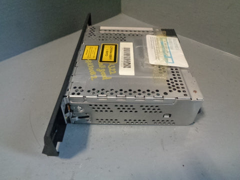 Range Rover L322 CD Player Single Disc 65.12-8 385 891
