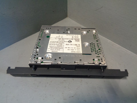 Range Rover L322 CD Player Single Disc 65.12-8 385 891