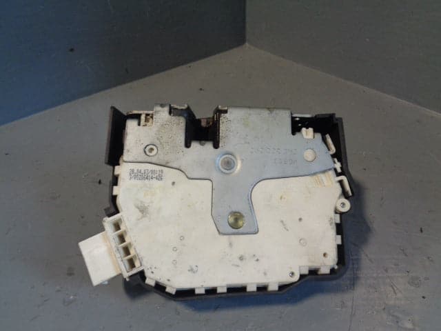 Range Rover L322 Door Lock Actuator Solenoid Near Side Front