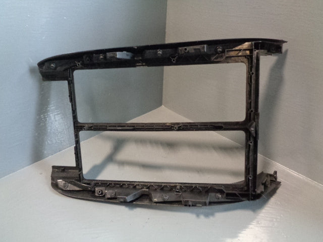 Range Rover Sport Centre Console Trim Surround in Black L320