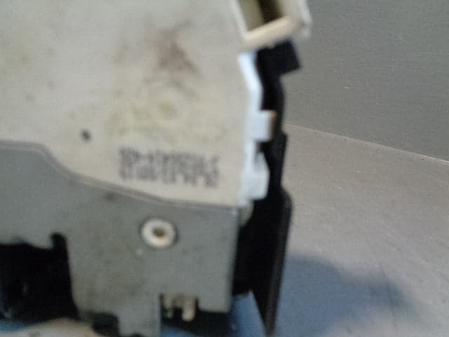 Range Rover L322 Door Lock Actuator Solenoid Near Side Front