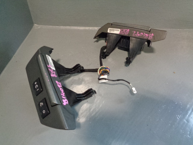 Range Rover Sport Steering Wheel Audio and Cruise Controls