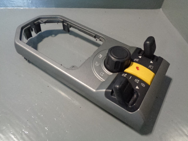Discovery 3 Terrain Settings Panel Switch Air Suspension