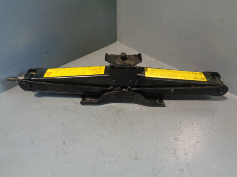 Scissor Jack KAJ500122 Land Rover Discovery 3 / 4 Range