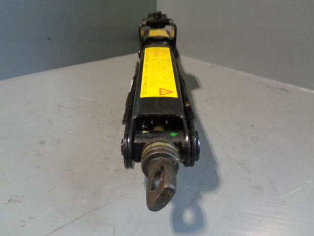 Scissor Jack KAJ500122 Land Rover Discovery 3 / 4 Range