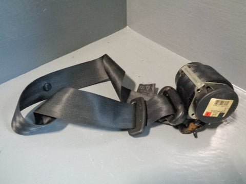 Discovery 3 Seat Belt 3rd Row Near Side Rear in Black Type 1