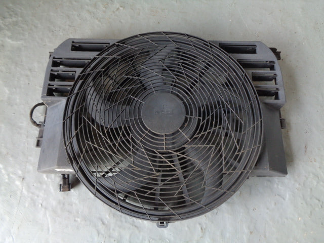 Range Rover L322 Air Conditioning Air Con Fan 4.4 V8