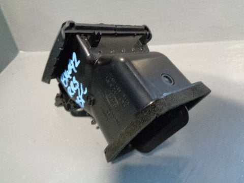 Range Rover Sport Air Vent Off Side Centre Dashboard