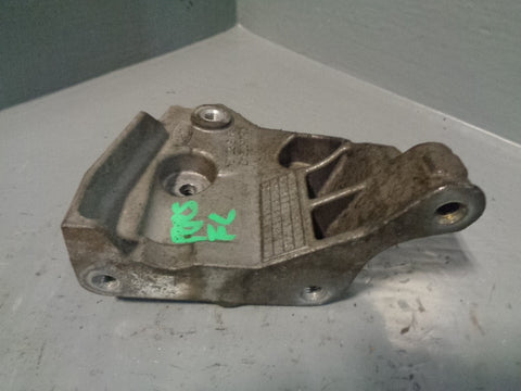 Power Steering Pump Bracket Mount QVU500340 Discovery 3 / 4