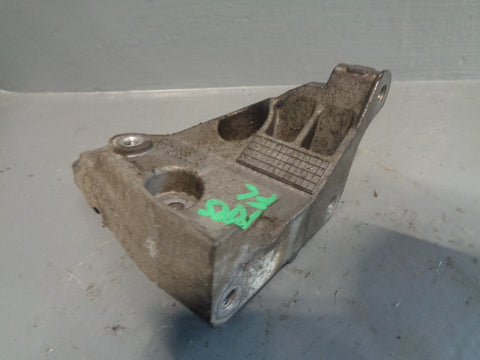 Power Steering Pump Bracket Mount QVU500340 Discovery 3 / 4