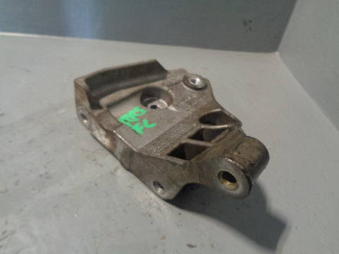 Power Steering Pump Bracket Mount QVU500340 Discovery 3 / 4
