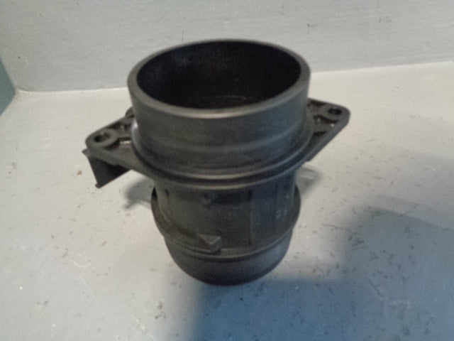 Sensore di flusso d'aria MAF a 5 pin per Audi A4 B6/B7 Audi A6 C5 VW Sensore di flusso d'aria MAF a 5 pin per Audi A4 B6/B7 Audi A6 C5 VW