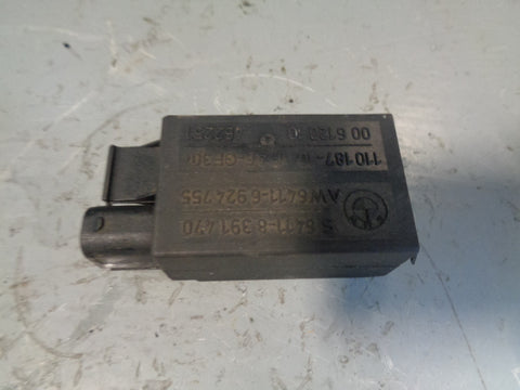 Range Rover L322 Auxiliary Fan Sensor 6411-8391470 2005