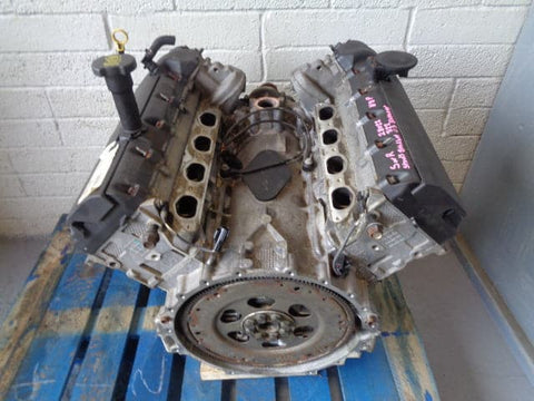 Range Rover L322 Engine 4.4 V8 Petrol Jaguar AJ-8 2006