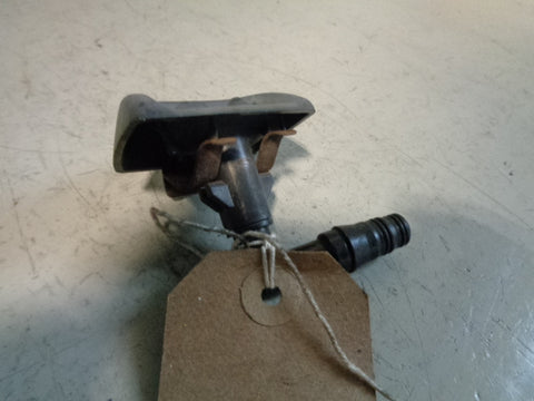 Discovery 3 Headlight Washer Jet Nozzle Near Side Left Front 2004 to 2009