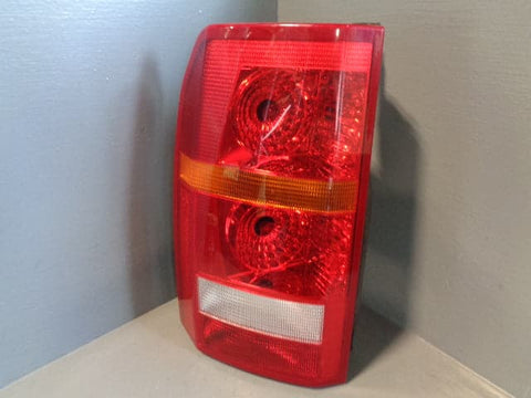 Discovery 3 Tail Light Cluster Near Side Rear XFB000573 2004