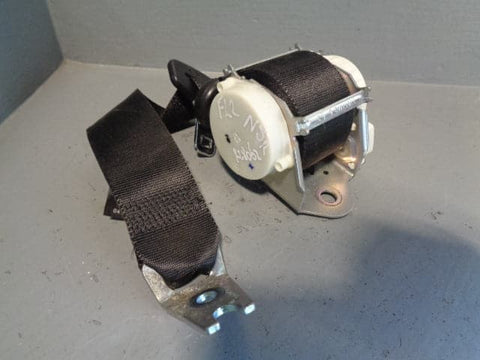 Freelander 2 Seat Belt Near Side Rear Black Land Rover 2006