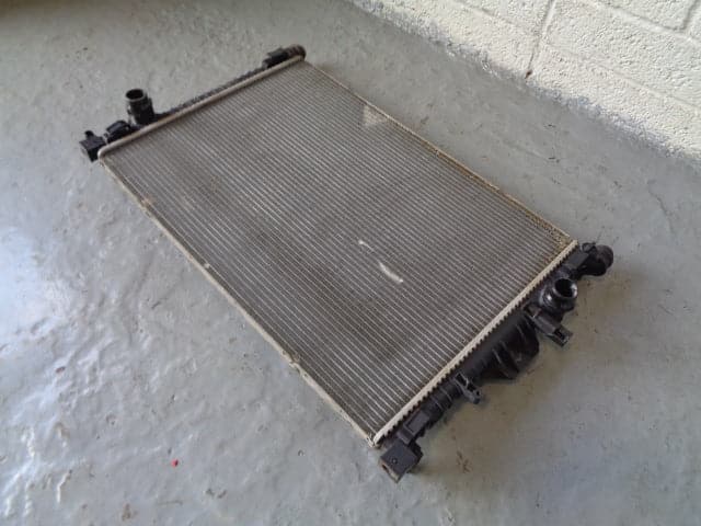 Land Rover Freelander Radiator Freelander 2 Radiator Engine Cooling TD4 2.2 Land Rover 2006 to 2011 ...