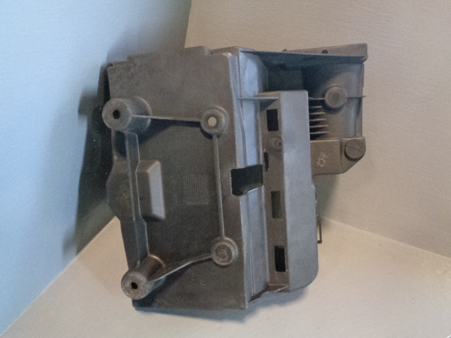 Discovery 2 Battery Tray TD5 And V8 YJC101080 Land Rover
