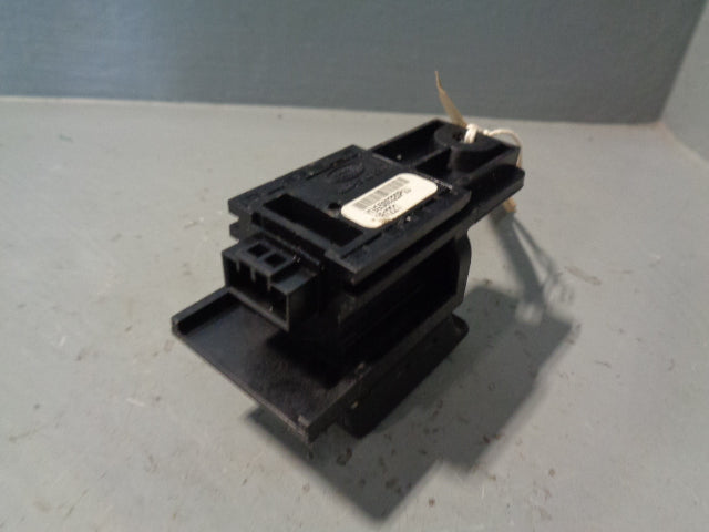 Discovery 3 Handbrake Switch Button EPB YUG500320PVJ Land