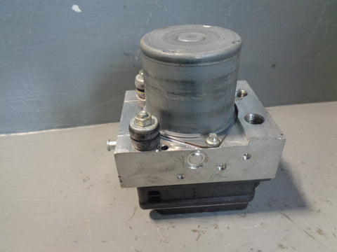 Discovery 4 ABS Module Pump and ECU AH42-2C405-AE Land Rover