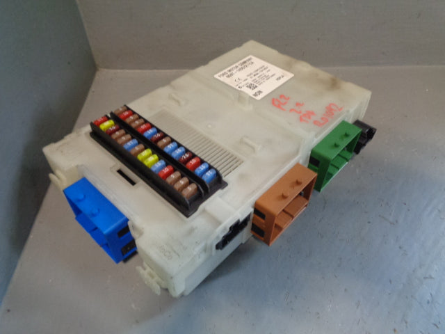 Freelander 2 Fuse Box Assembly 6G9T-14D572-LA Land Rover