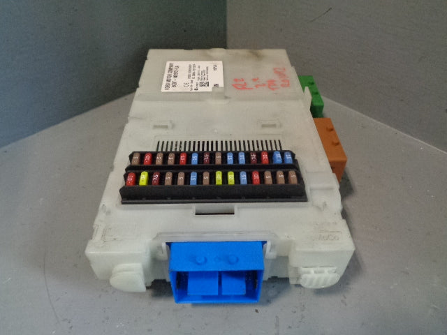 Freelander 2 Fuse Box Assembly 6G9T-14D572-LA Land Rover