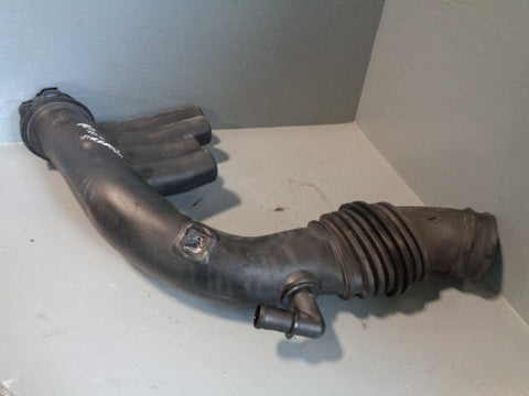 Freelander 2 Air Intake Pipe TD4 2.2 Land Rover 2006 to 2011