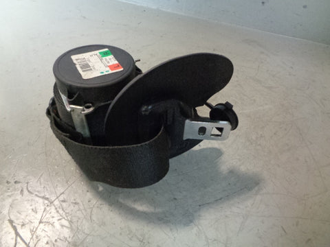 Freelander 1 Seat Belt in Black Near Side Rear 5 Door Land Rover 1998 to 2006