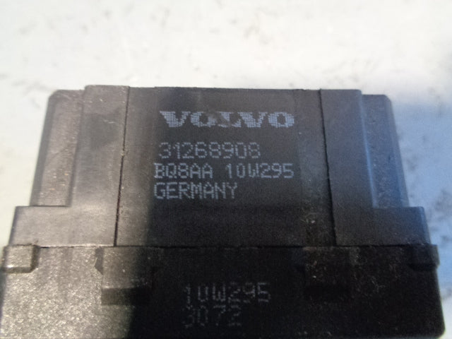 Range Rover Sport Seat Heater Control Module 31268908 2009