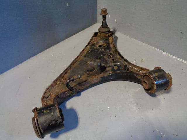 Discovery 3 Control Arm Front Upper Suspension Off Side Land