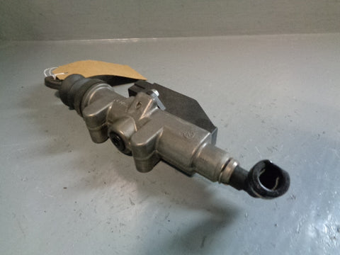 Discovery 3 Clutch Master Cylinder STC500041 Manual Land