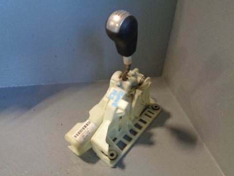 Freelander 2 TD4 Manual Gear Selector 7G9N-7K387-DE