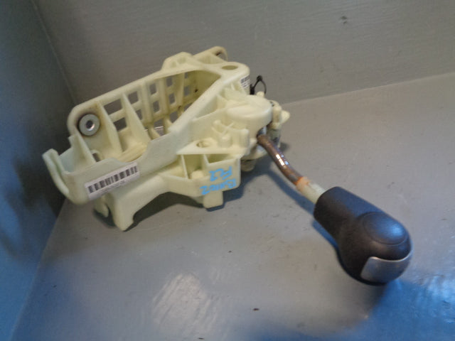 Freelander 2 TD4 Manual Gear Selector 7G9N-7K387-DE