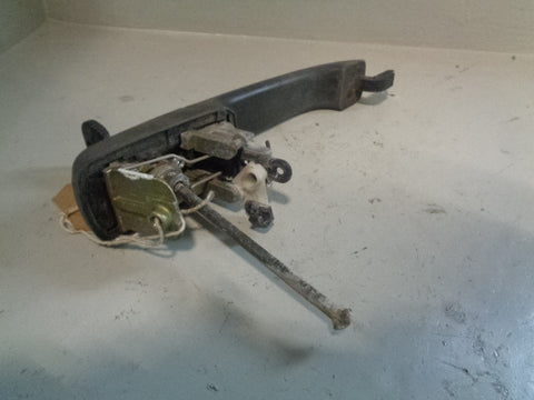 Discovery 2 Door Handle Off Side Front with Key Land Rover 1998 to 2004 R25013