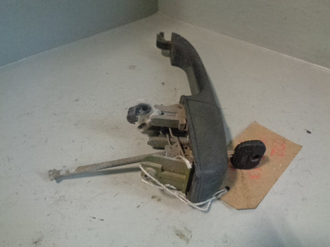 Discovery 2 Door Handle Off Side Front with Key Land Rover 1998 to 2004 R25013